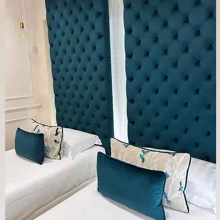 Nlm Boutique * Roma